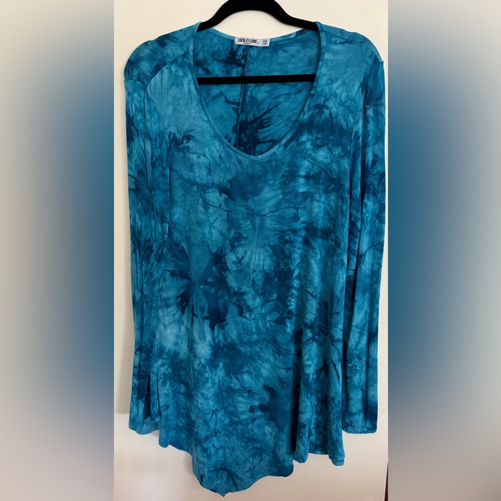 Elegant Teal Women's Blouse